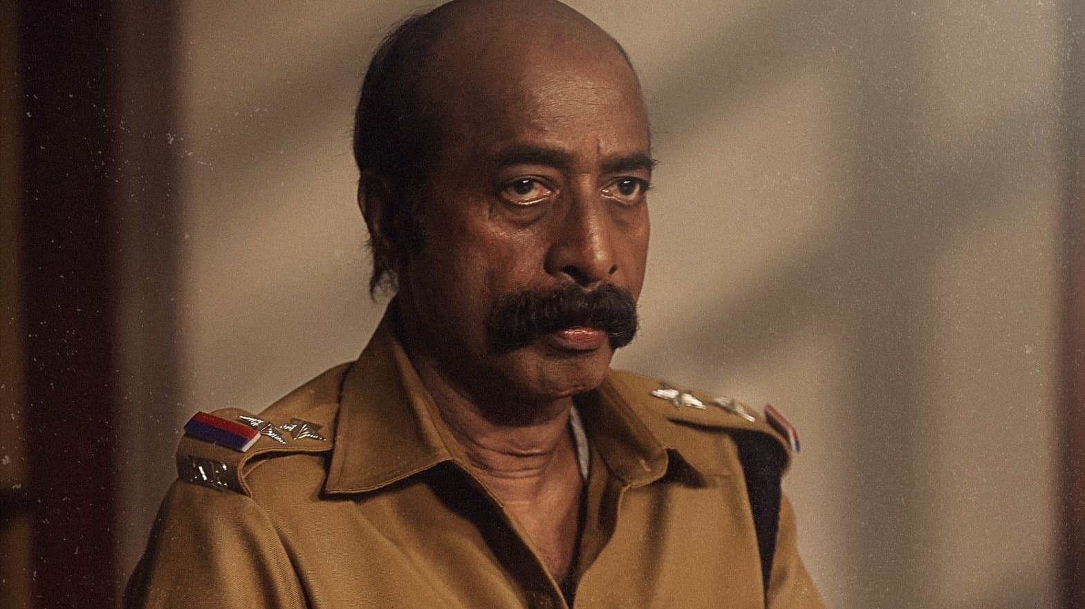 Backdrop for പാതിരാത്രി