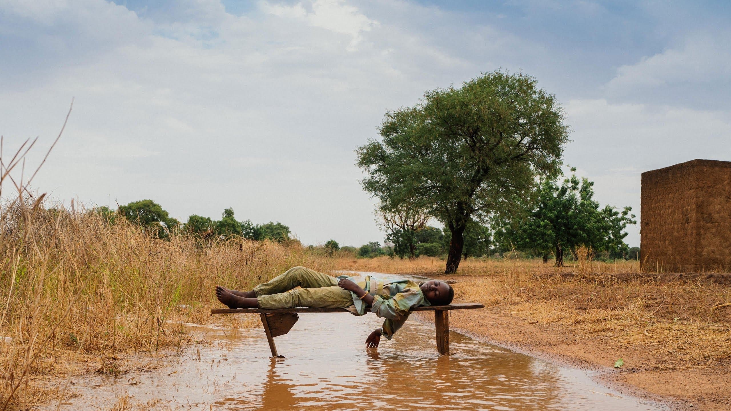 Backdrop for Bravo, Burkina!