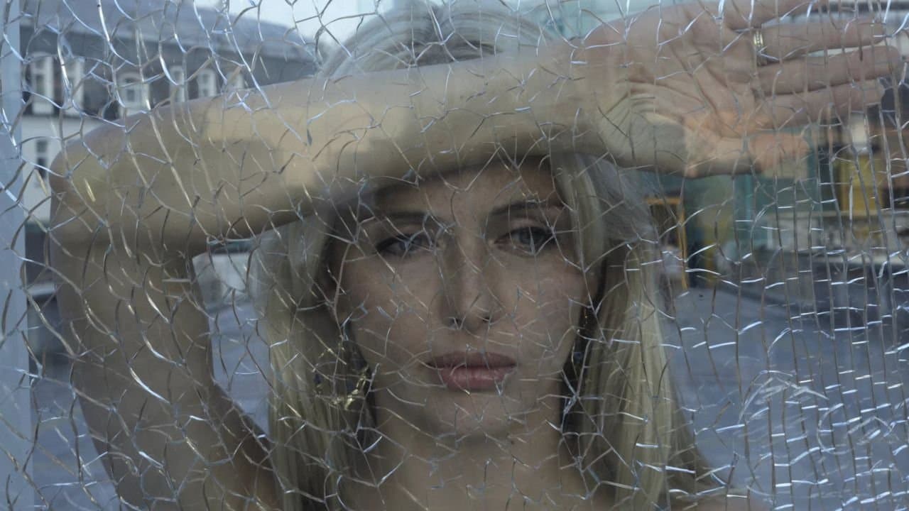 Backdrop for Потерянное отражение: Исповедь содержанки