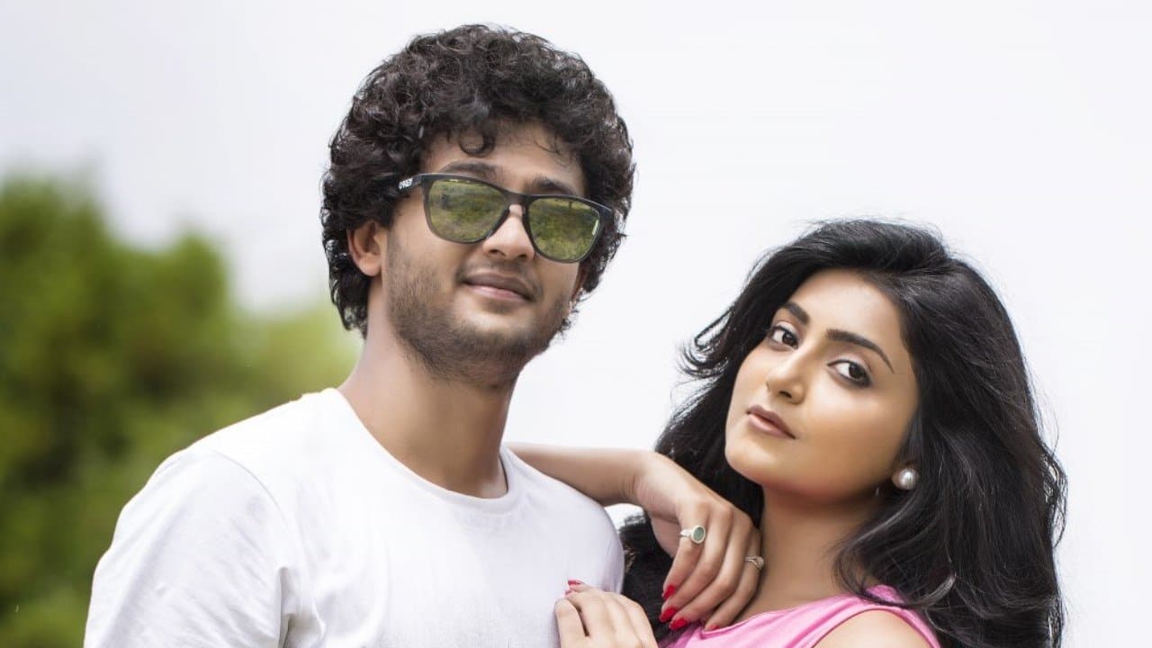 Backdrop for మీకు మీరే మాకు మేమే