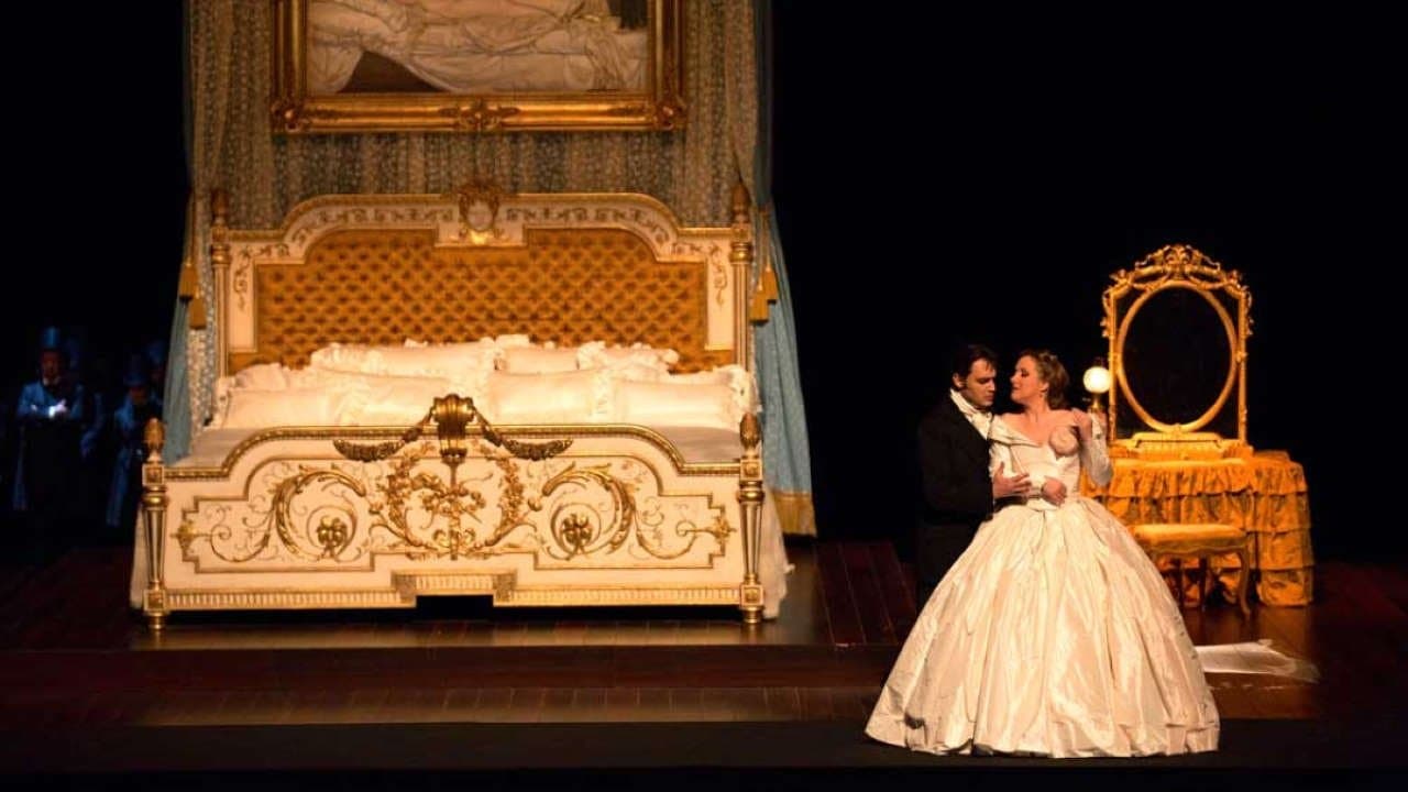 Achtergrond voor La Traviata - Opéra de Paris