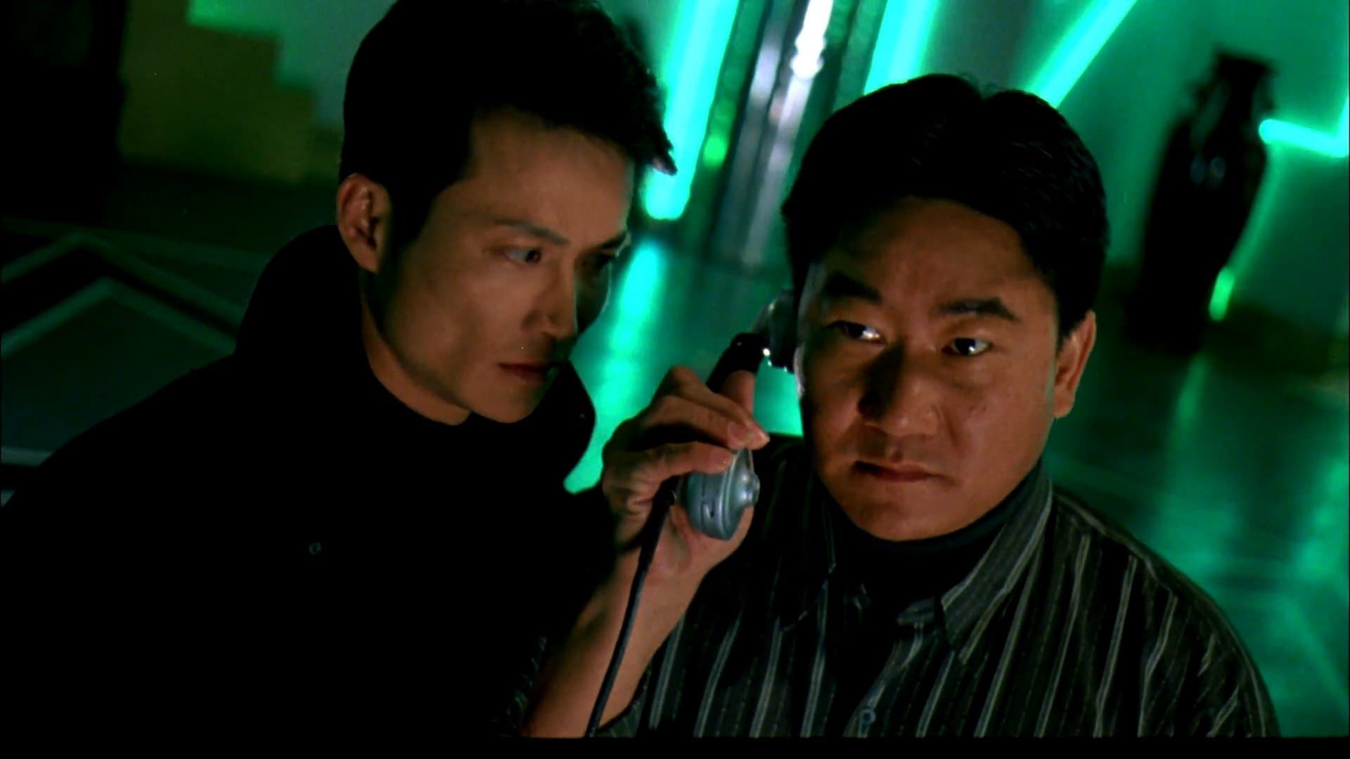 Backdrop for 暴風眼