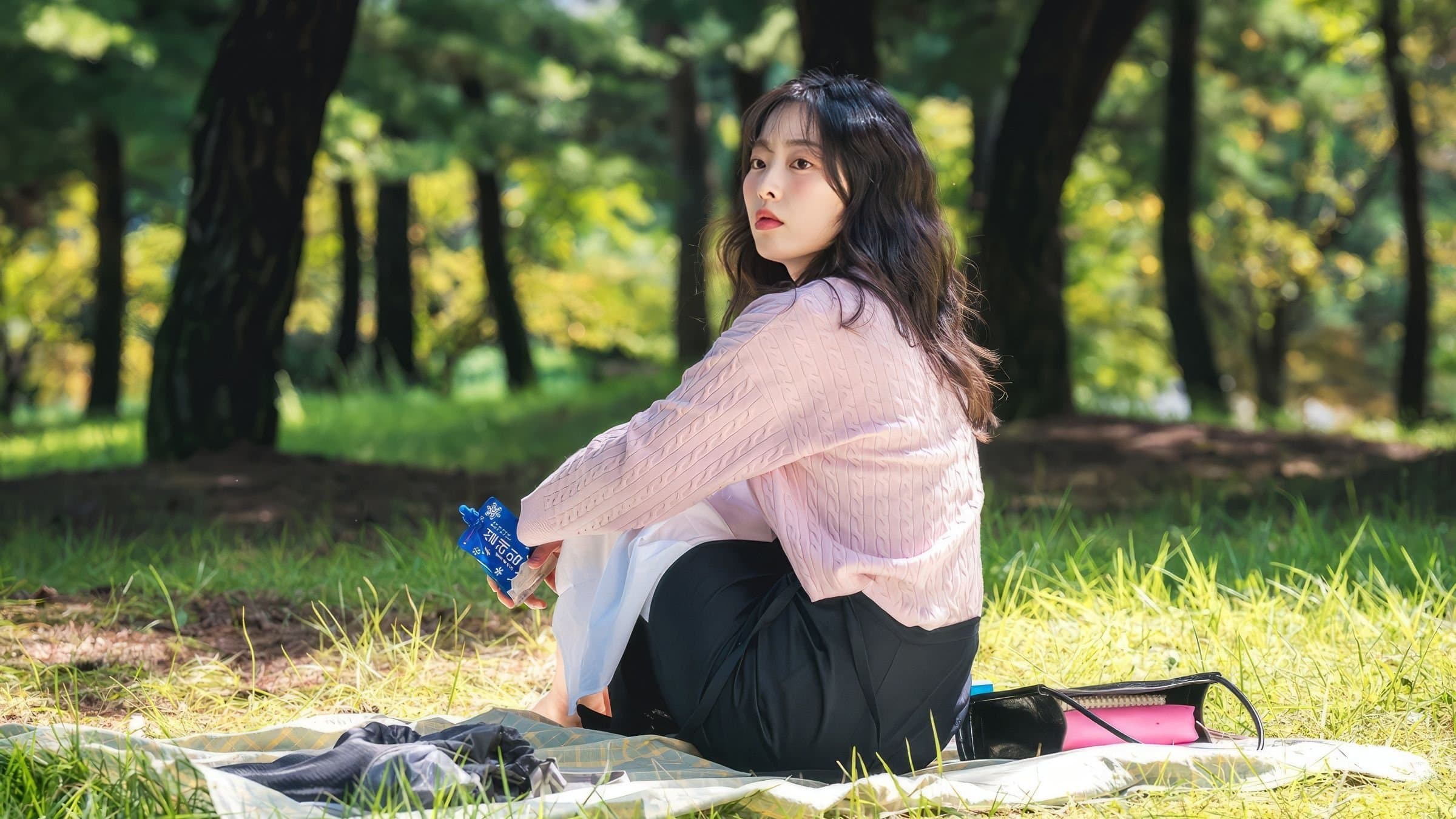 Backdrop for 미나씨, 또 프사 바뀌었네요?
