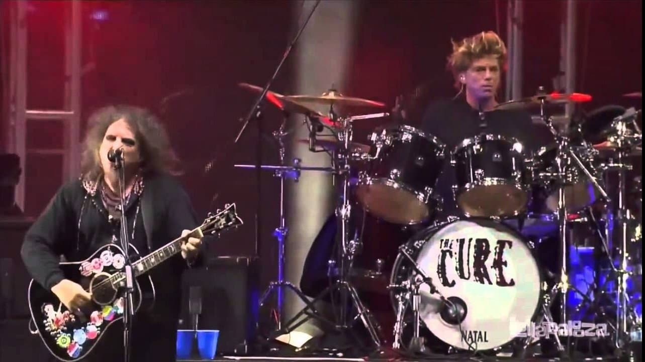 Backdrop for The Cure: Live in Chicago