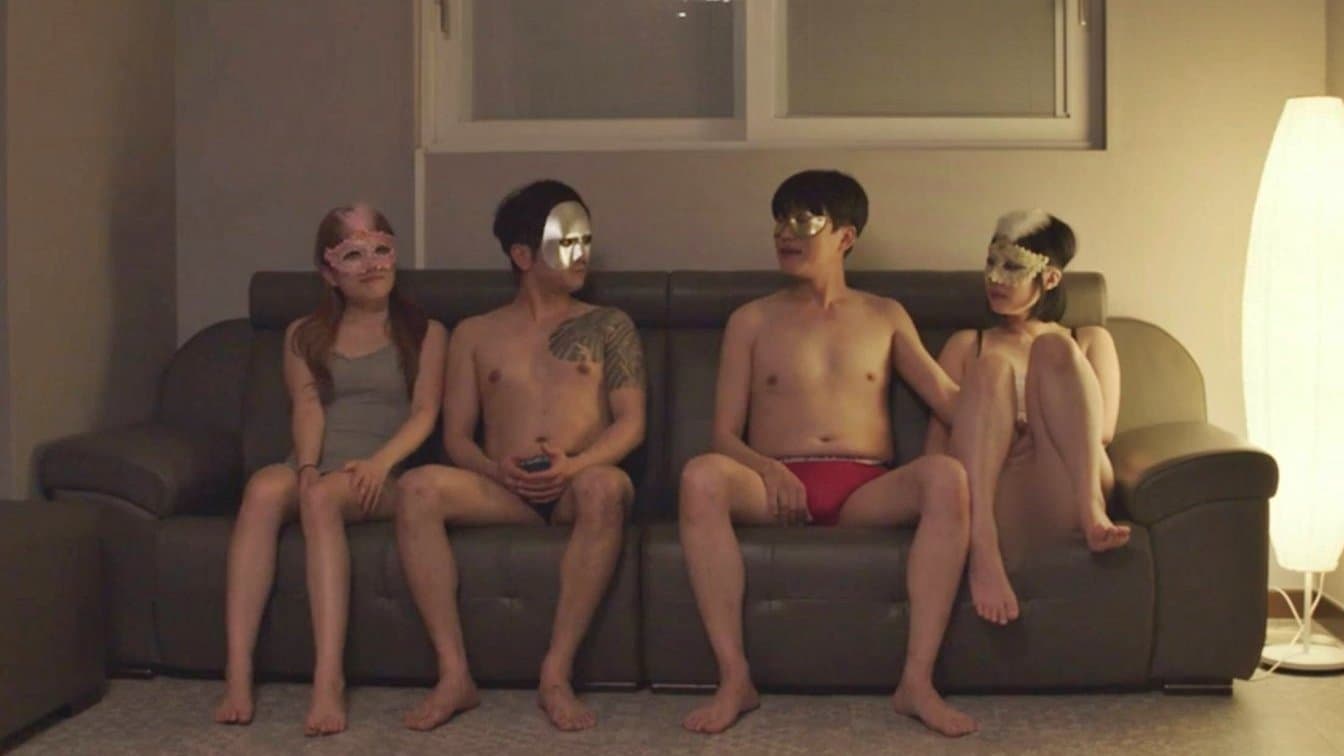 Backdrop for 친구부부 맞교환 후기