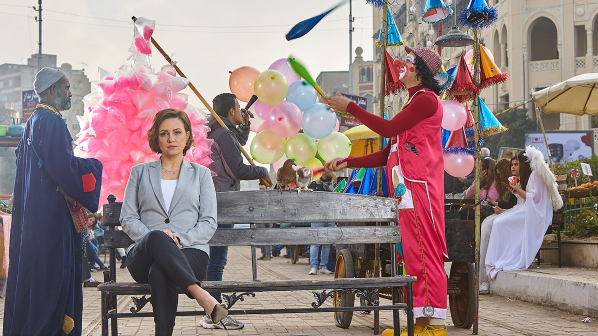 Backdrop for واحدة كده