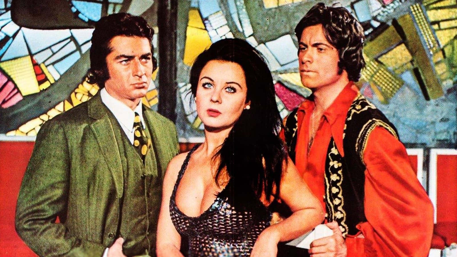 Backdrop for İki Ruhlu Kadın