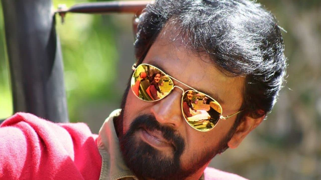 Backdrop for ராஜாவுக்கு செக்