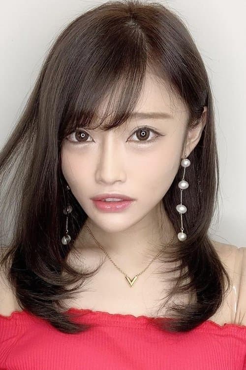 七海 ひな