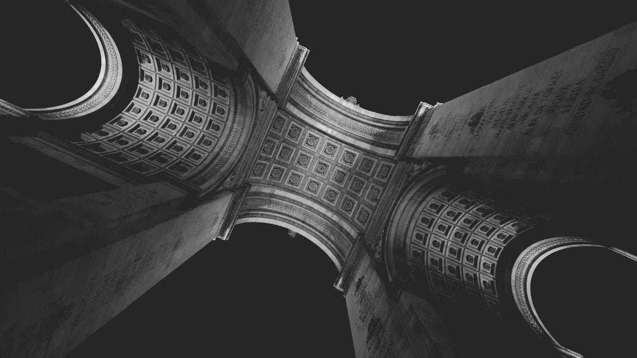 Backdrop for O silêncio entre duas canções