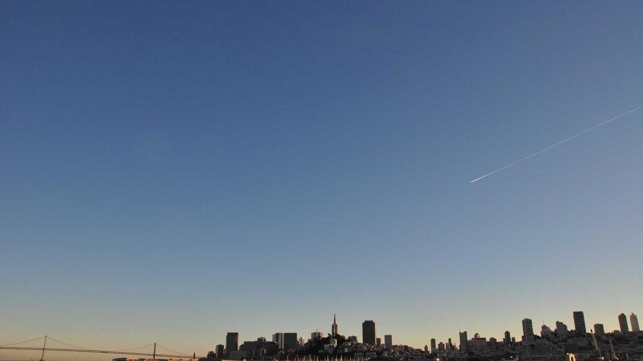 Backdrop for 朝霧