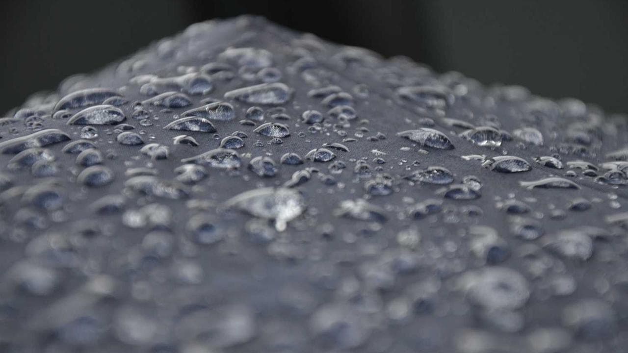 Backdrop for どこにもない国