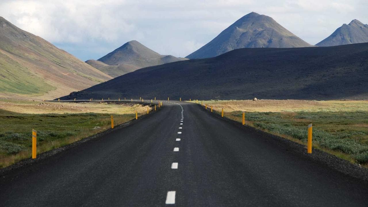 Backdrop for Քառյակ