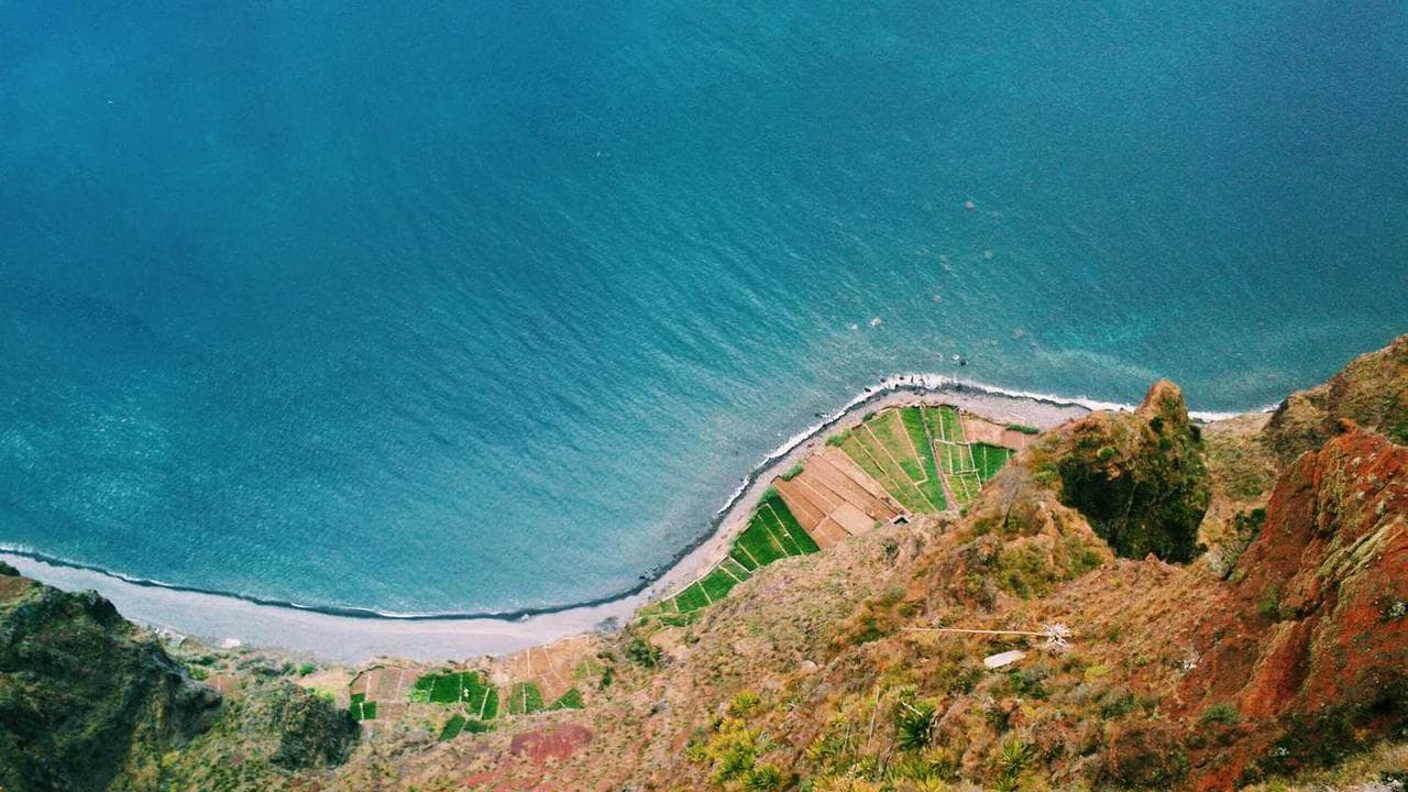 Backdrop for عملیات مهدکودک