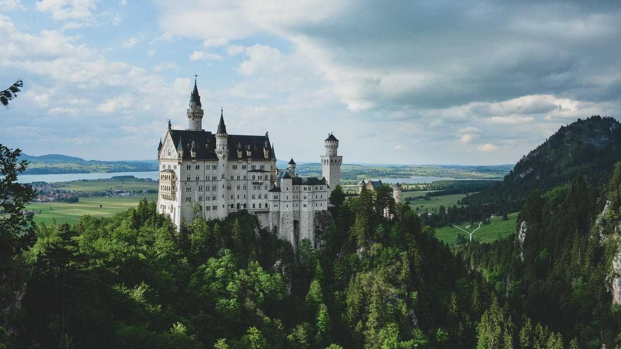 Backdrop for Důvod k rozvodu
