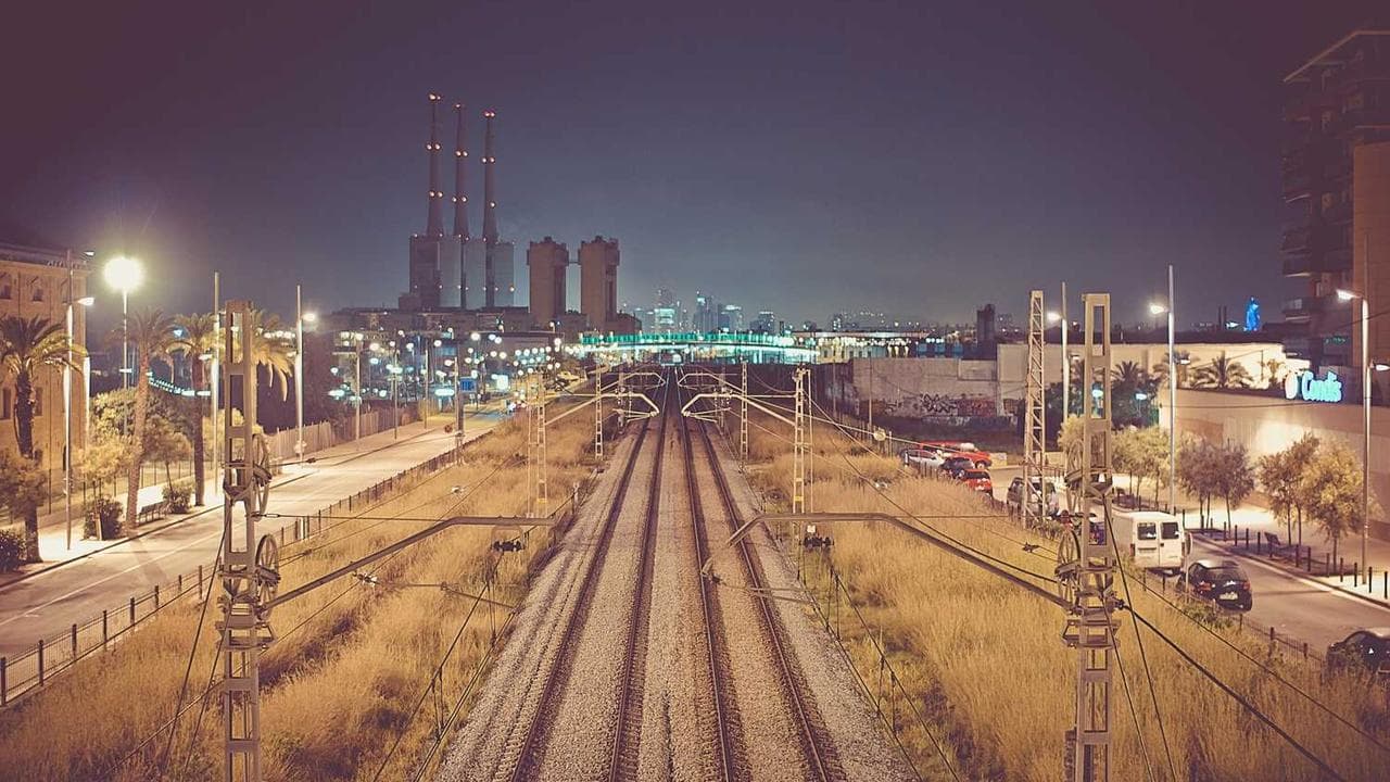 Backdrop for حب ودموع