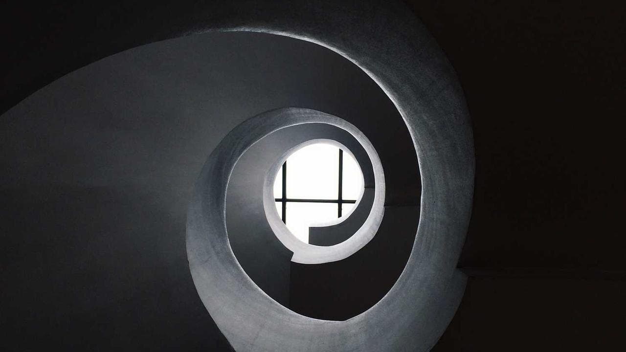 Backdrop for Deus ex Machina