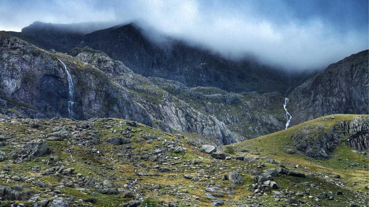 Backdrop for كيمو وأنتيمو