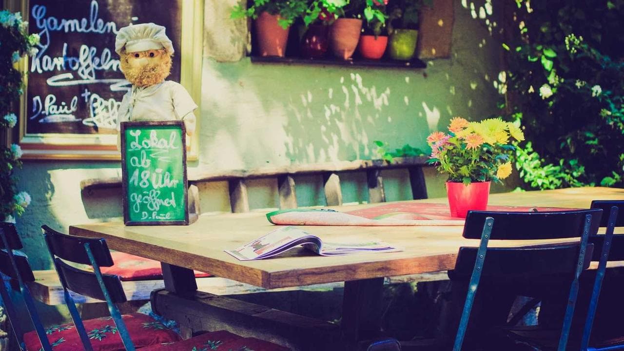 Backdrop for İyi Yemek Öldürür
