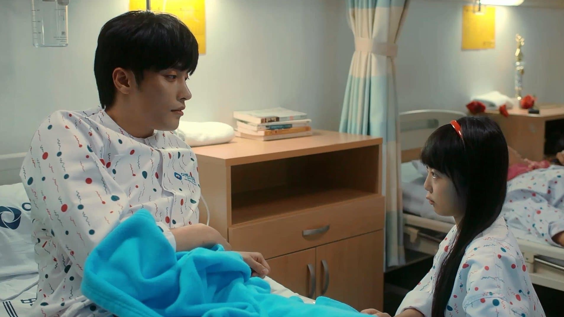 Backdrop for 6 인실